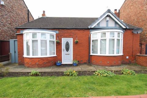 3 bedroom detached bungalow for sale, Gidlow Lane, Wigan WN6