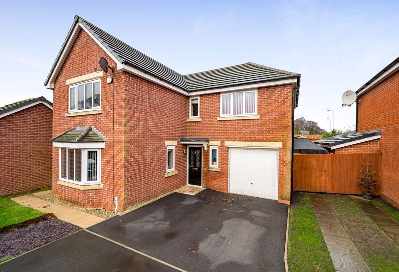 Greenwood Close, Wigan WN3 4 bed detached house for sale £315,000