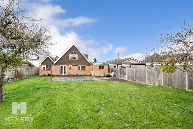 Brocklebank, New Road, Ringwood, BH24 4 bed detached house for sale £