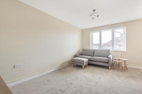 2 bedroom apartment to rent, Queens Court, East Oxford, OX4
