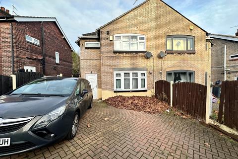 3 bedroom semi-detached house to rent, South Crescent, Rotherham