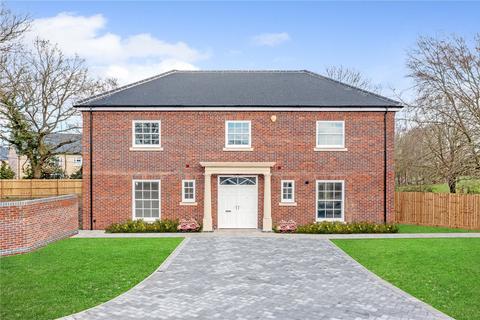 5 bedroom detached house for sale - Plot 7, Cranswick Place, Grange Road, Lawford, Manningtree, CO11