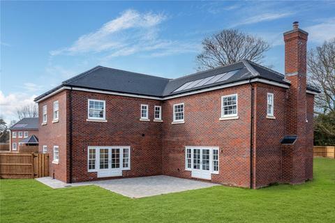 5 bedroom detached house for sale - Plot 7, Cranswick Place, Grange Road, Lawford, Manningtree, CO11