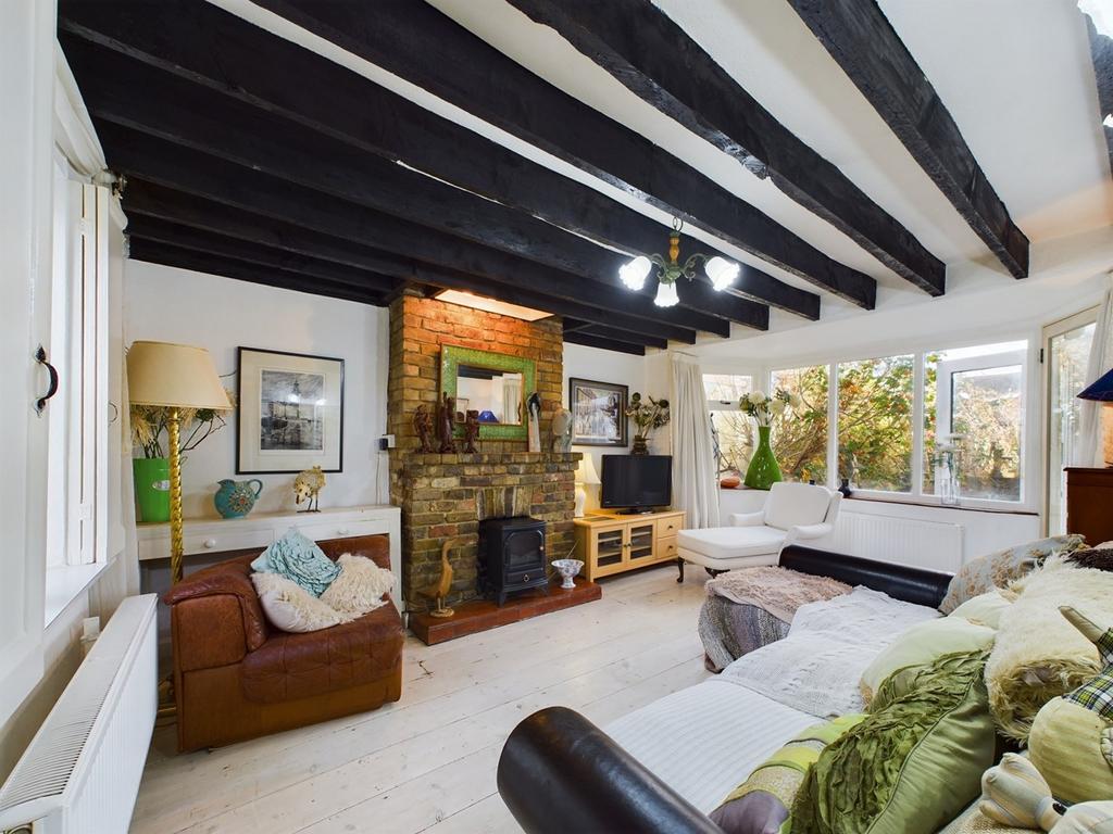 Northwood Road, Broadstairs, CT10 3 bed detached house for sale £495,000