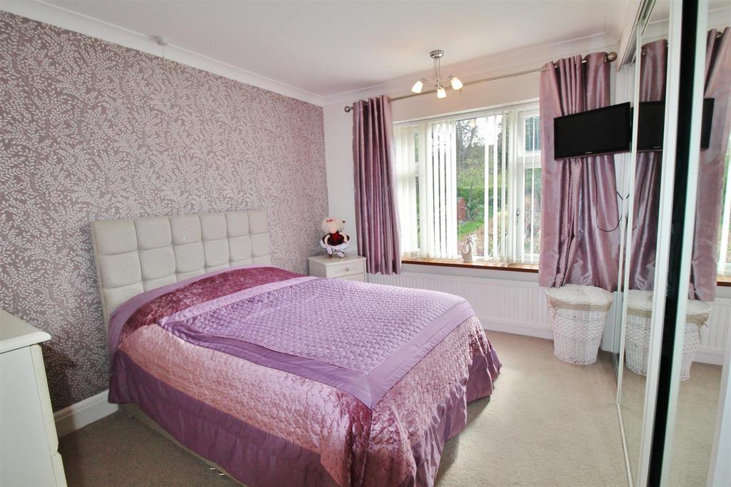 Bed 2.JPG