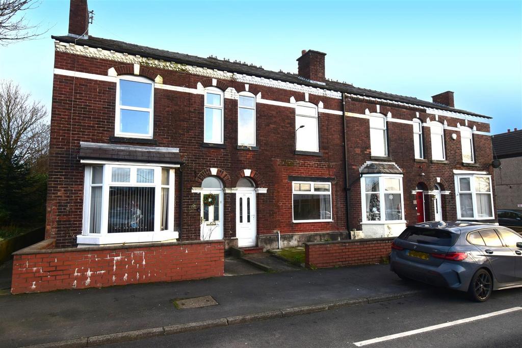 Manchester Road, Westhoughton, Bolton 3 bed terraced house for sale £