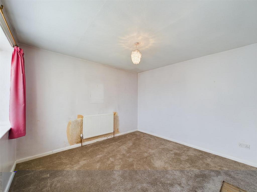 Bedroom: