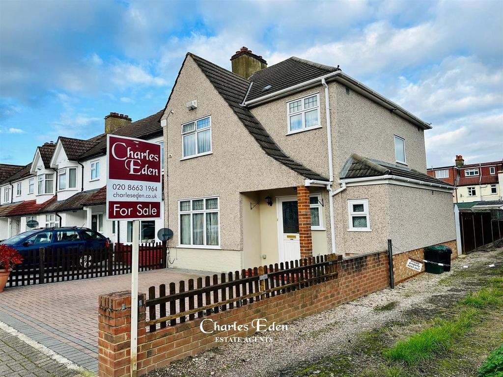 Ashleigh Road, Anerley SE20 3 bed end of terrace house for sale £600,000