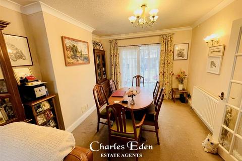 11 Ashleigh Road, London, SE20 7YW