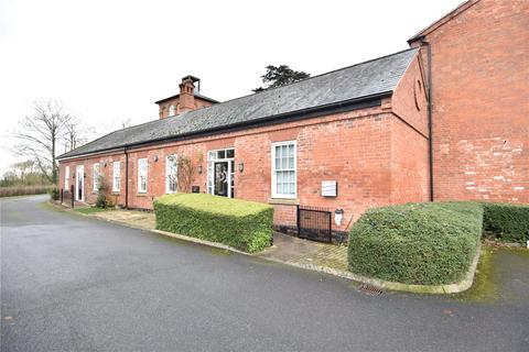 2 bedroom bungalow for sale, Stable Court, Hadzor, Droitwich, Worcestershire, WR9