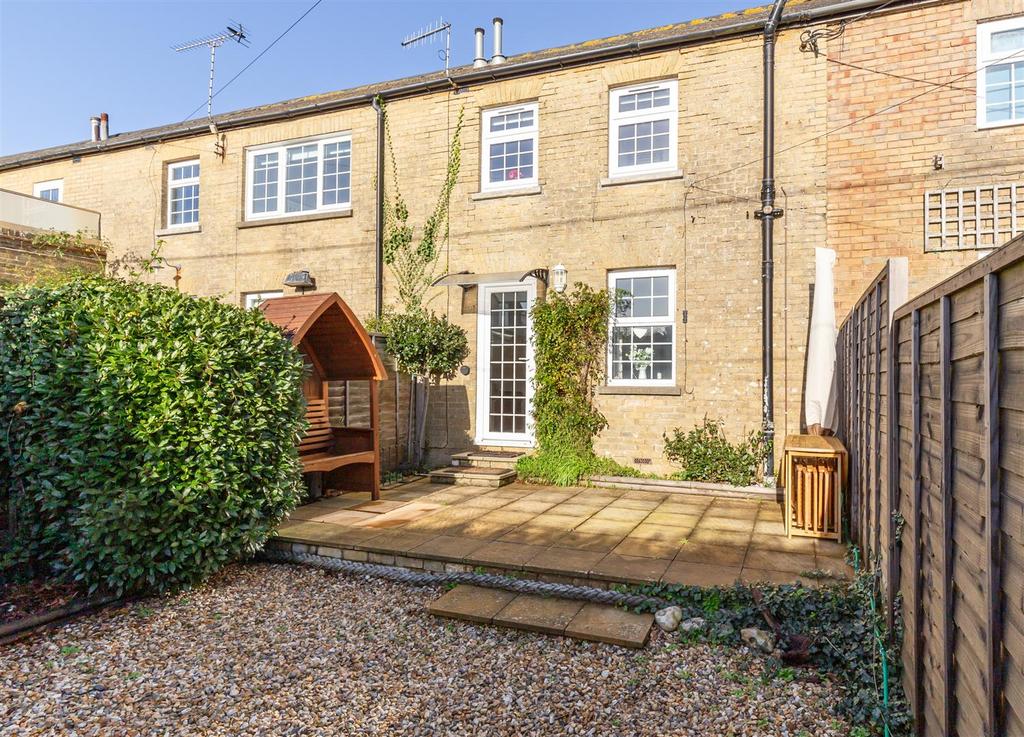 Bembridge, Isle of Wight 2 bed mews for sale £395,000
