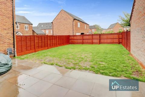 3 bedroom semi-detached house for sale, Niagara Close, Bannerbrook Park, Coventry