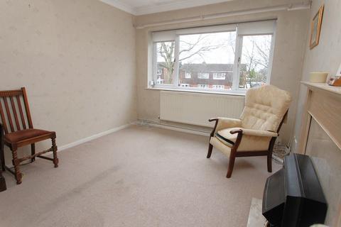 1 bedroom flat for sale - Alperton Drive, Wollescote, Stourbridge, DY9