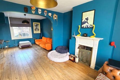 45 Eastern Esplanade, Southend-on-sea, SS1 2ES