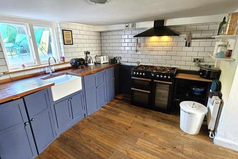 45 Eastern Esplanade, Southend-on-sea, SS1 2ES