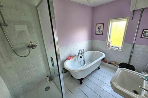 45 Eastern Esplanade, Southend-on-sea, SS1 2ES