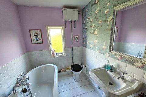 45 Eastern Esplanade, Southend-on-sea, SS1 2ES