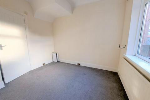 2 bedroom apartment to rent, Myrtle Grove, Wallsend NE28