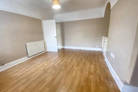 2 bedroom apartment to rent, Myrtle Grove, Wallsend NE28