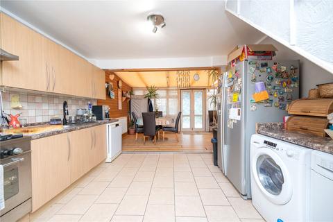 3 bedroom semi-detached house for sale, Cotlandswick, London Colney, St. Albans, Hertfordshire