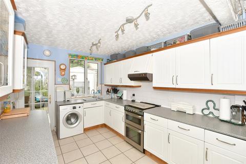 11 Chalkpit Terrace, Dorking, RH4 1HX