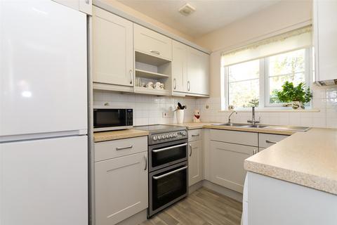 2 bedroom bungalow for sale, Badgers Walk, Chorleywood, Rickmansworth, Hertfordshire, WD3