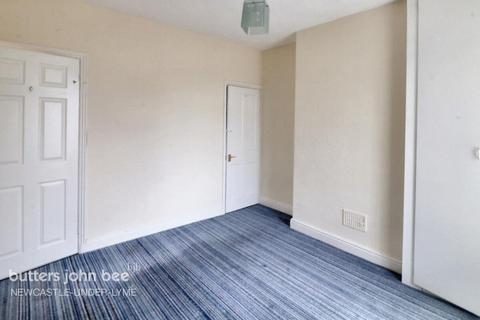 2 bedroom terraced house to rent, Basford Park Road, Newcastle