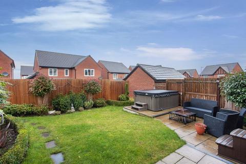 4 bedroom detached house for sale, Lomas Way, Congleton