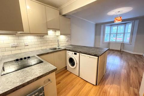 1 bedroom maisonette to rent, Queen Street, Tring