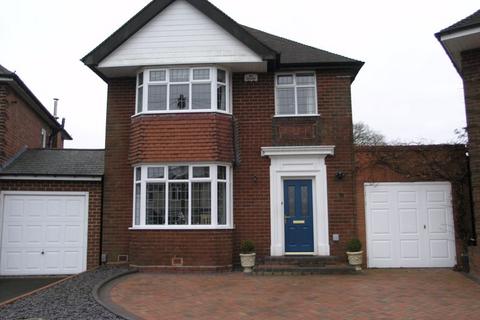 3 bedroom detached house for sale - Garland Crescent, Halesowen B62