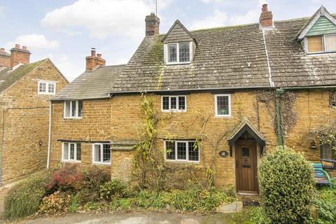 3 bedroom cottage for sale, The Green Great Bourton Banbury