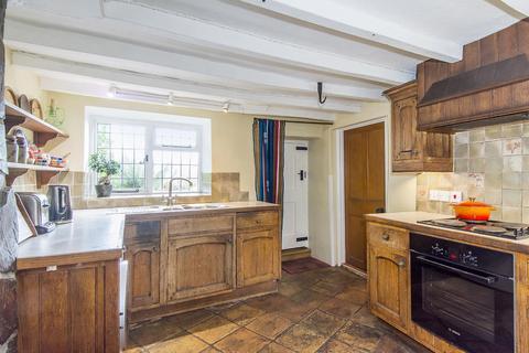 3 bedroom cottage for sale, The Green Great Bourton Banbury