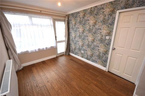 3 bedroom terraced house for sale - Heathmere Drive, Chelmsley Wood, Birmingham, West Midlands, B37