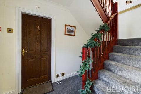 1 bedroom flat for sale - Mow Cop Road, Stoke On Trent, ST7