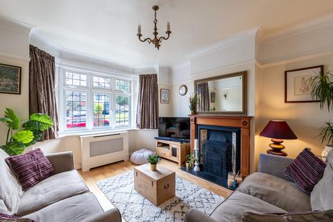 62 Crossways, South Croydon, CR2 8JN