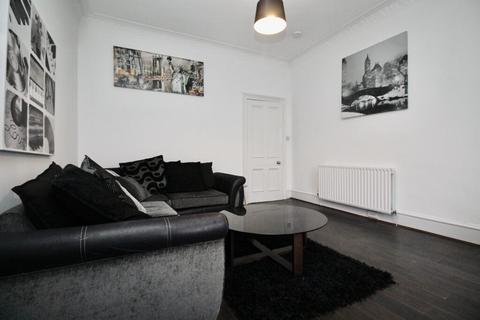 2 bedroom flat for sale, Kirkintilloch Road Bishopbriggs