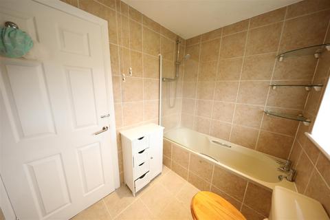60 Plumtree Road, Thorngumbald, Hull, HU12 9QG