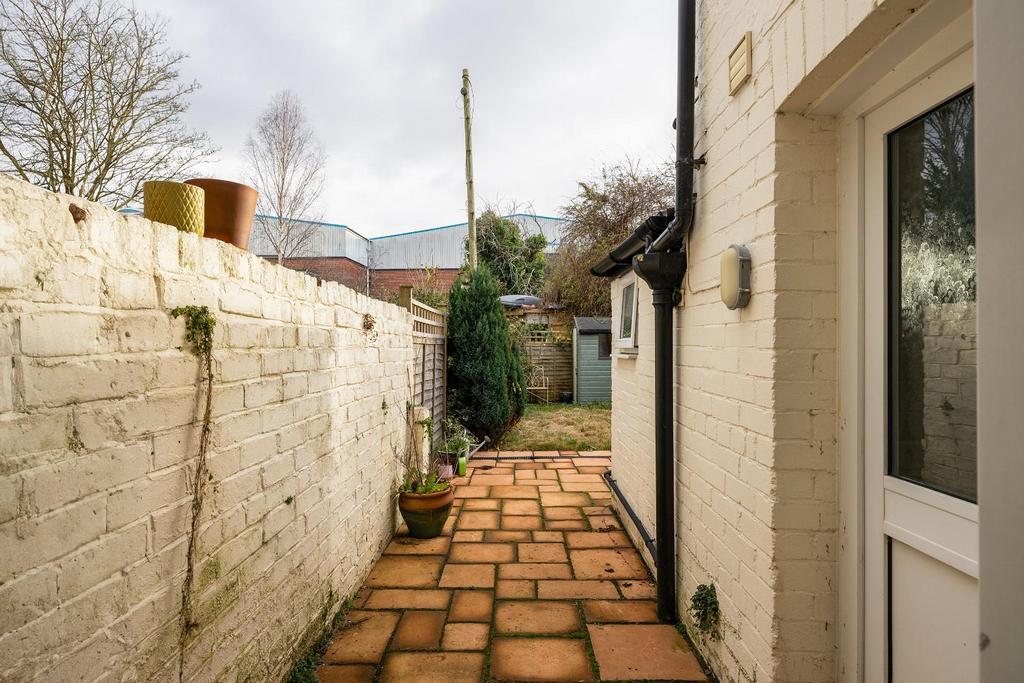 33 Dunkirk Rd17.jpg