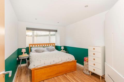 2 bedroom flat for sale - Savoy Road, Brislington