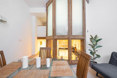 Flat 1, 2 Braggs Lane, Bristol, BS2 0EB