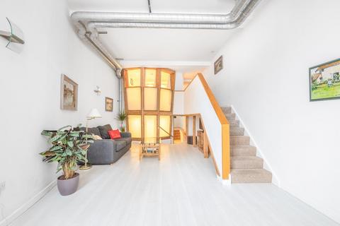 Flat 1, 2 Braggs Lane, Bristol, BS2 0EB