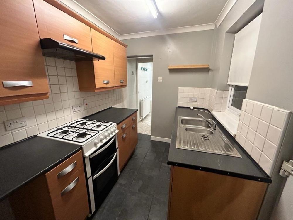 ALBERT STREET, SOUTH NORMANTON, DE55 2DB 2 bed terraced house £675 pcm (£156 pw)