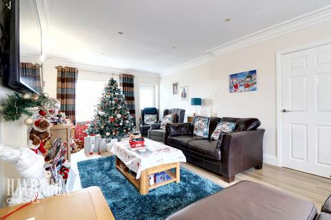 42 Compton Street, Sheffield, S6 5BP