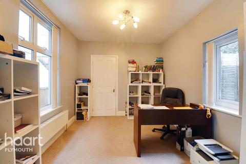 54 Lower Compton Road, Plymouth, PL3 5DW