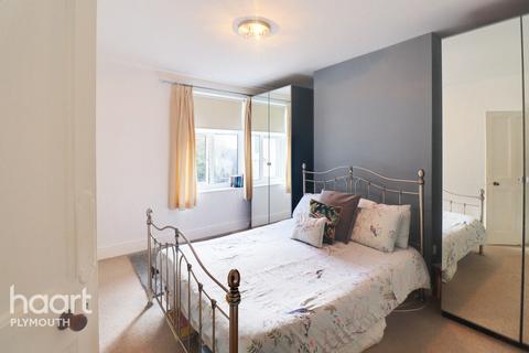 54 Lower Compton Road, Plymouth, PL3 5DW
