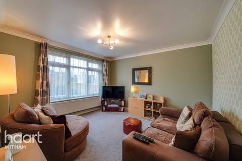 9 Cornel Close, Witham, CM8 2XH
