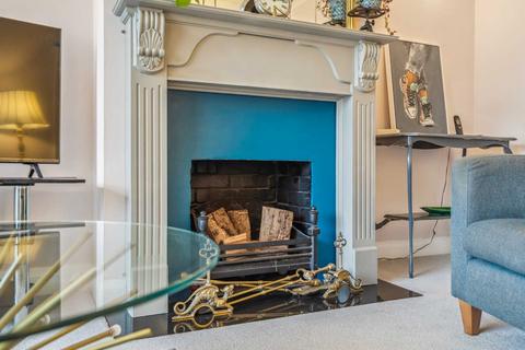 10 Sherwoods Road, Watford, WD19 4AZ
