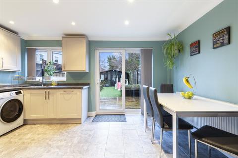 69 Vellum Drive, Carshalton, SM5 2TS
