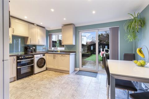 69 Vellum Drive, Carshalton, SM5 2TS