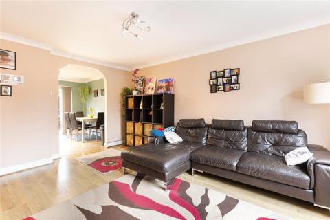 69 Vellum Drive, Carshalton, SM5 2TS